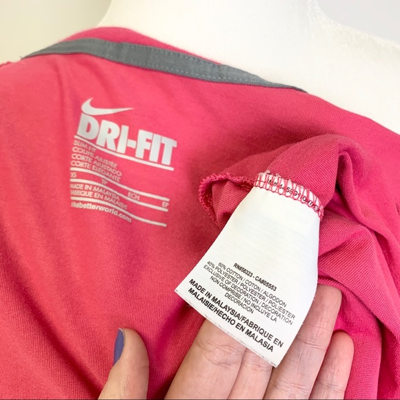 NWOT Nike Dri Fit Hot Pink V Cut Top Active Shirt - Picture 7 of 16
